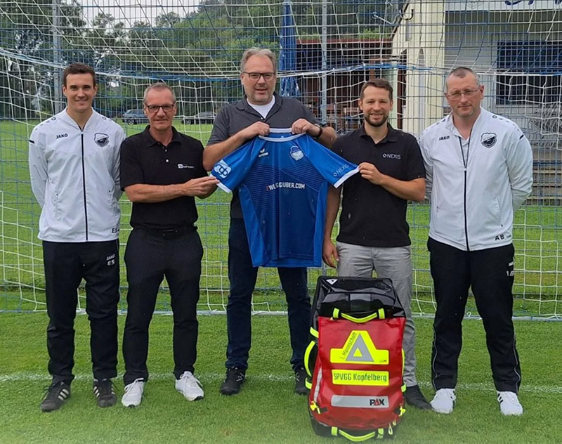 Neue Trikots für die SpVgg Kapfelberg – Dreifache Unterstützung für den Verein